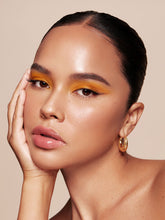 Load image into Gallery viewer, Kendall Pressed Powder Palette